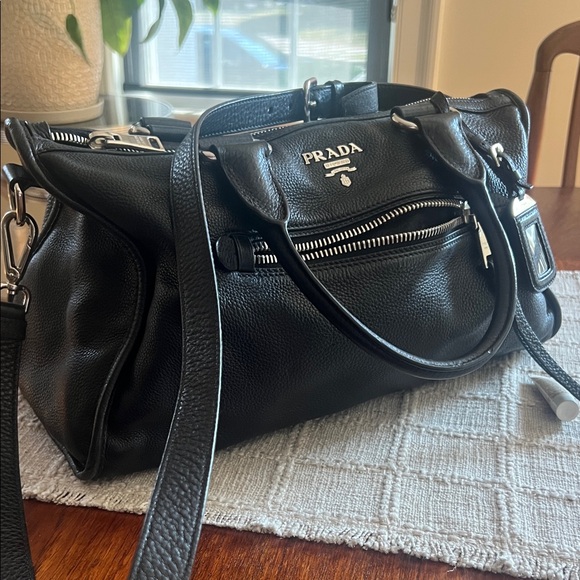 Prada Black Leather Shoulder Bag - Picture 2 of 7